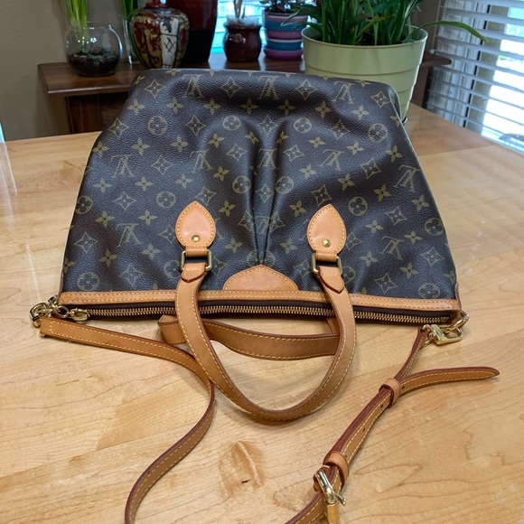 Louis Vuitton Palermo PM - Picture 4 of 16